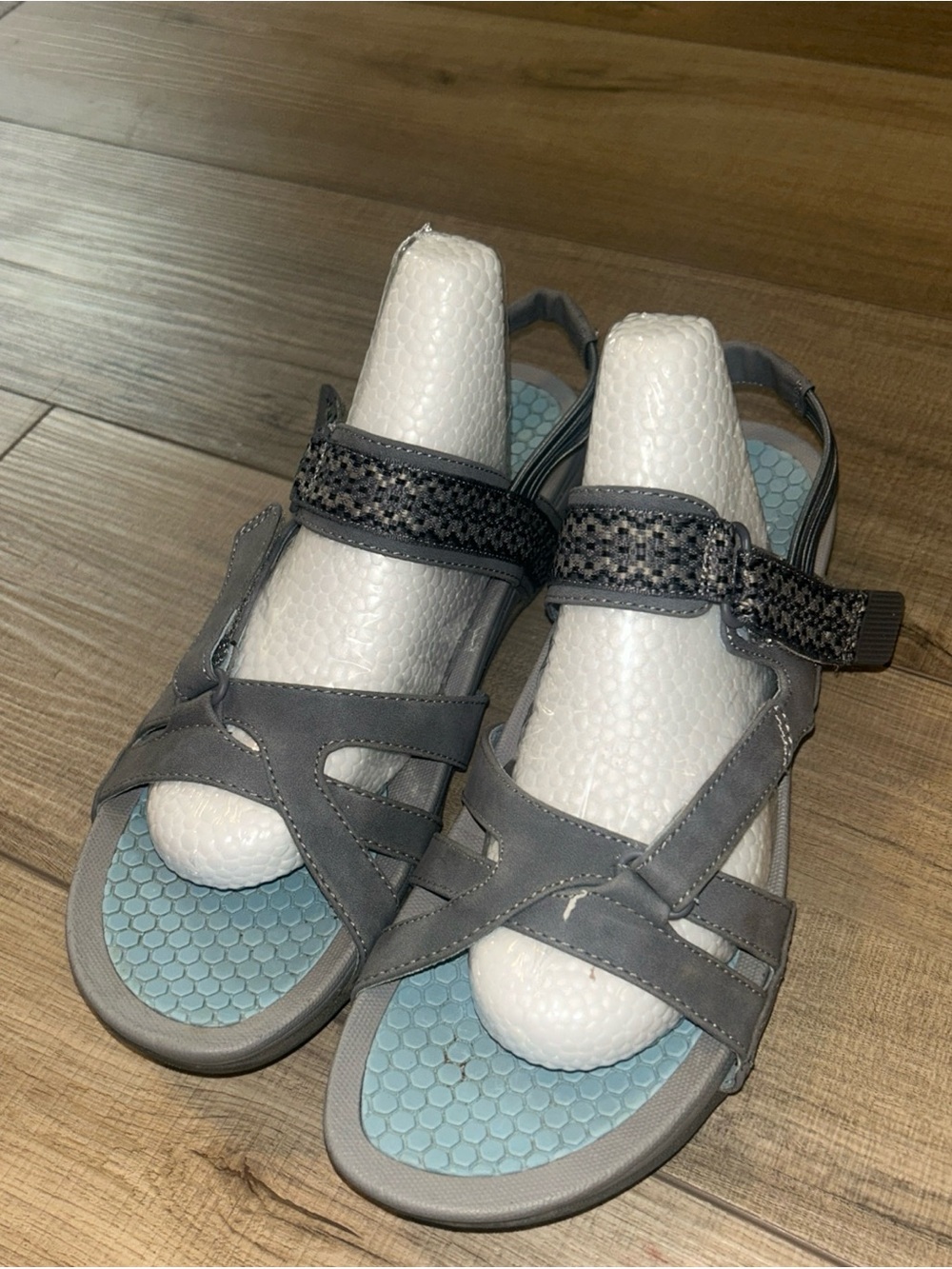 Baretraps Dalton Sport Sandals Women Size 9 Blue Outdoors Hiking Beach Travel